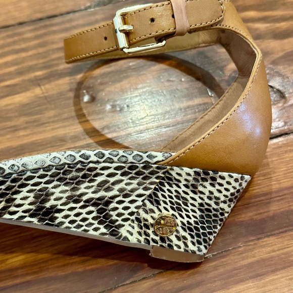 Tory Burch snakeskin low wedge sandals - Picture 3 of 5